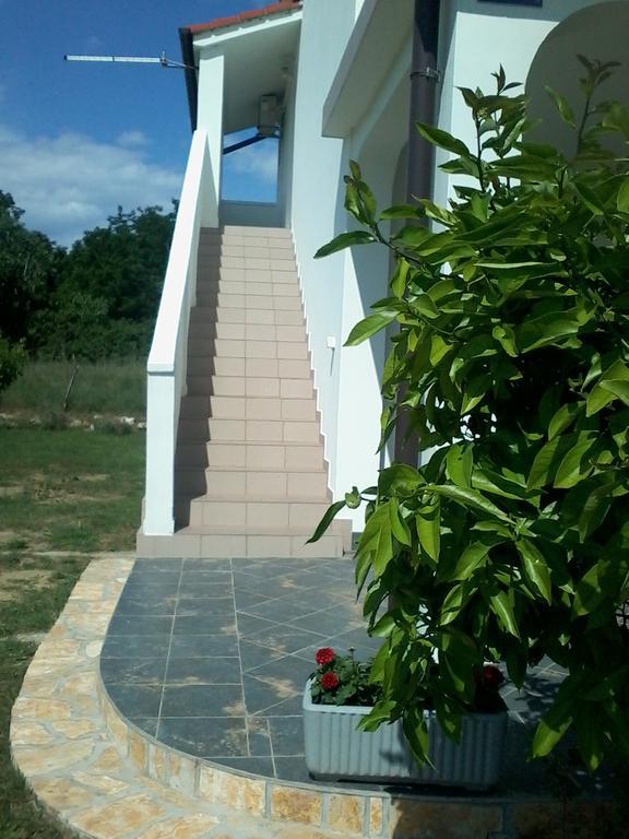 Holiday S&M Lopar Ngoại thất bức ảnh